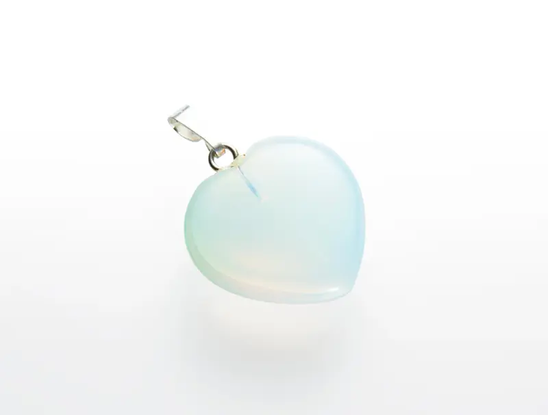 Opalit srdce prívesok 20mm